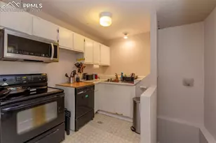 524 W Pikes Peak Ave, Colorado Springs, CO 80905 - Photo 12