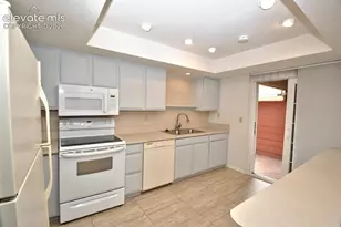 488 W Rockrimmon Blvd, Colorado Springs, CO 80919 - Photo 6