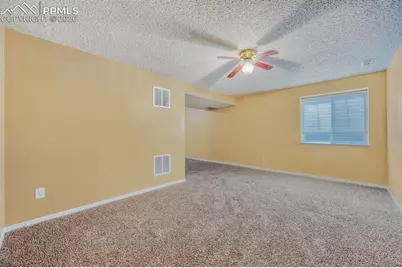 4552 Lamplighter Circle, Colorado Springs, CO 80916 - Photo 10