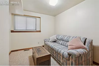 6985 Blackhawk Place, Colorado Springs, CO 80919 - Photo 24