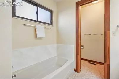 6985 Blackhawk Place, Colorado Springs, CO 80919 - Photo 20