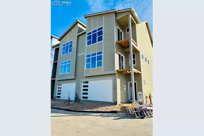 711 Belleza View, Colorado Springs, CO 80907 - Photo 2