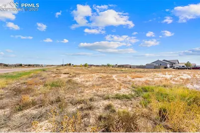 1220 N Saddle Ridge Lane, Pueblo, CO 81007 - Photo 8