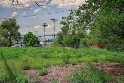 2118 E St Vrain Street, Colorado Springs, CO 80909 - Photo 2