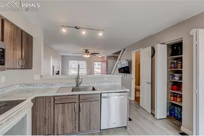 1964 Mineola Street #D, Colorado Springs, CO 80915 - Photo 8