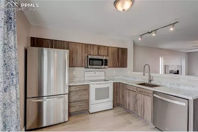 1964 Mineola Street #D, Colorado Springs, CO 80915 - Photo 6