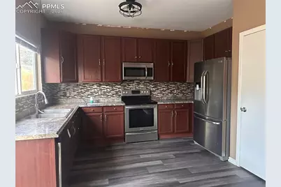 628 Prairie Star Circle, Colorado Springs, CO 80916 - Photo 8