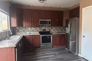 628 Prairie Star Cir, Colorado Springs, CO 80916 - Photo 8