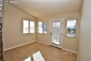 4333 Stonesthrow View, Colorado Springs, CO 80922 - Photo 12