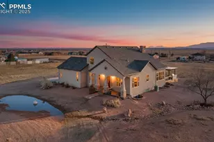 454 E Fredonia Dr, Pueblo, CO 81007 - Photo 4