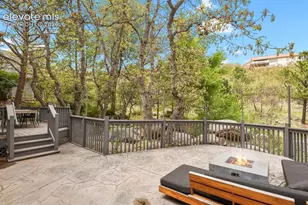410 Brandywine Dr, Colorado Springs, CO 80906 - Photo 2