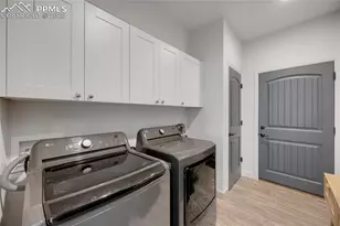 7154 Marshbern Ct, Colorado Springs, CO 80908 - Photo 18