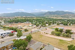 2152 Baltimore Cir, Colorado Springs, CO 80904 - Photo 2