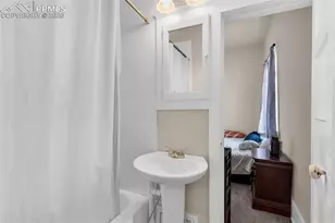 1310 Pine St, Pueblo, CO 81004 - Photo 14