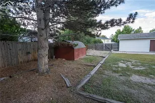 2385 Heathercrest Dr, Colorado Springs, CO 80915 - Photo 30