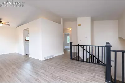 2385 Heathercrest Drive, Colorado Springs, CO 80915 - Photo 4