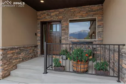 3033 Cathedral Park View, Colorado Springs, CO 80904 - Photo 8