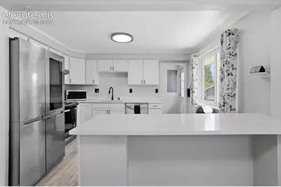 209 Fairmont Street, Colorado Springs, CO 80910 - Photo 8