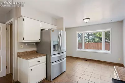 1319 Acacia Drive, Colorado Springs, CO 80907 - Photo 8