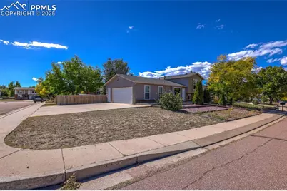 5035 Nolte Drive, Colorado Springs, CO 80916 - Photo 2
