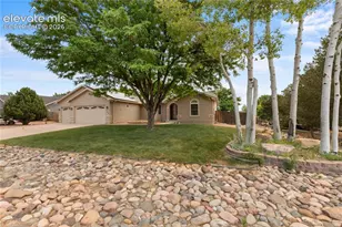 156 S Golfwood Dr, Pueblo, CO 81007 - Photo 8