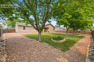 156 S Golfwood Dr, Pueblo, CO 81007 - Photo 6