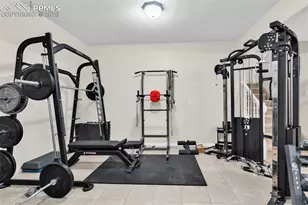 915 N Matt Dr, Pueblo, CO 81007 - Photo 28