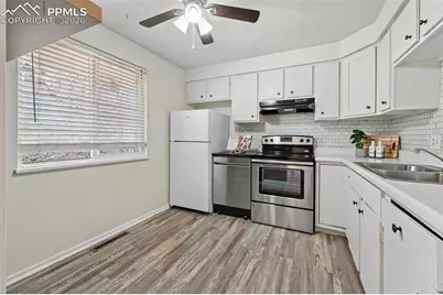 3622 Regis Street, Colorado Springs, CO 80909 - Photo 4