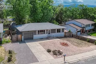 3819 Pearl Dr, Colorado Springs, CO 80918 - Photo 2