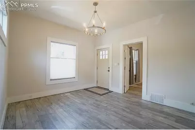 911 W Pikes Peak Avenue, Colorado Springs, CO 80905 - Photo 8