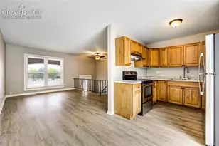 2155 Jet Wing Dr, Colorado Springs, CO 80916 - Photo 8