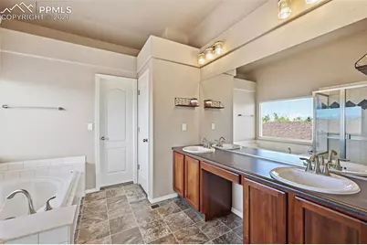 10374 Mount Wilson Place, Peyton, CO 80831 - Photo 16