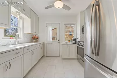 1425 E Kiowa Street, Colorado Springs, CO 80909 - Photo 4