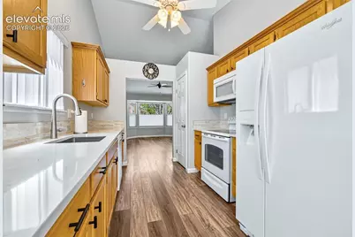 5977 Corinth Drive, Colorado Springs, CO 80923 - Photo 8