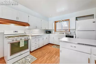 1802 Yuma Street, Colorado Springs, CO 80909 - Photo 10