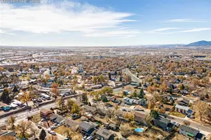 2255 Pepperwood Dr, Colorado Springs, CO 80910 - Photo 36