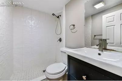 4014 Tennyson Avenue, Colorado Springs, CO 80910 - Photo 36