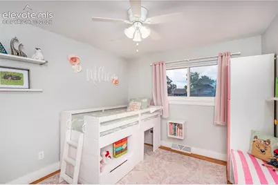 622 Pioneer Lane, Colorado Springs, CO 80904 - Photo 10