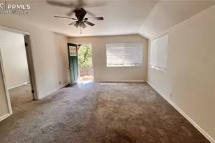 2004 Oak Way, Colorado Springs, CO 80906 - Photo 10