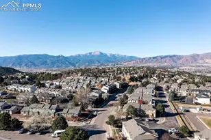 2012 Erin Loop, Colorado Springs, CO 80918 - Photo 4
