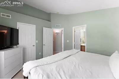 814 Edna Lane, Pueblo, CO 81005 - Photo 18