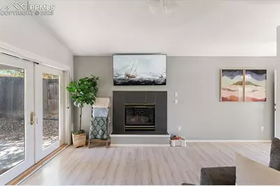 814 Edna Lane, Pueblo, CO 81005 - Photo 8