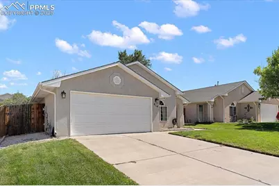 814 Edna Lane, Pueblo, CO 81005 - Photo 2