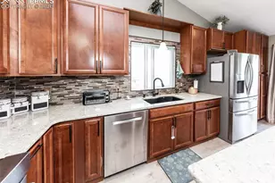 765 Piros Dr, Colorado Springs, CO 80922 - Photo 8