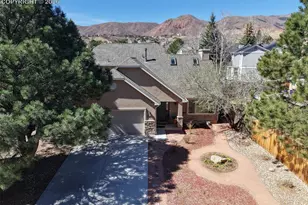 1850 Manning Way, Colorado Springs, CO 80919 - Photo 4