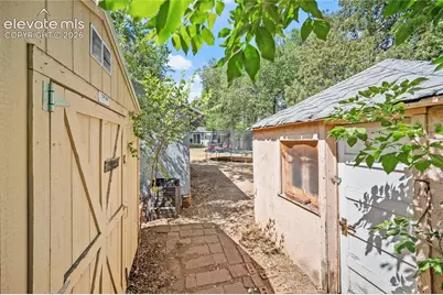 819 Cheyenne Boulevard, Colorado Springs, CO 80905 - Photo 38