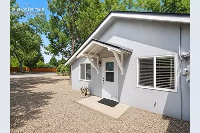 819 Cheyenne Boulevard, Colorado Springs, CO 80905 - Photo 2