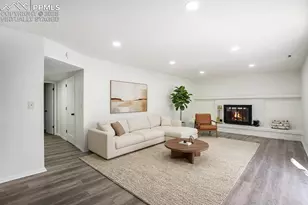 6075 Castlewood Ln, Colorado Springs, CO 80918 - Photo 8