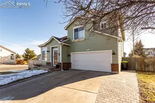 8029 Ravenel Dr, Colorado Springs, CO 80920 - Photo 46