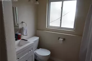 3927 Whittier Dr, Colorado Springs, CO 80910 - Photo 10